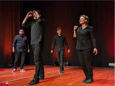 IMPROVISATION de la Cie du Capitaine au CCLM

Kobayashi Maru - Théâtre d'impro