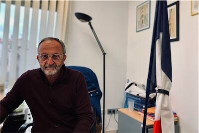 DURAND_MAIRE_DRAPEAU